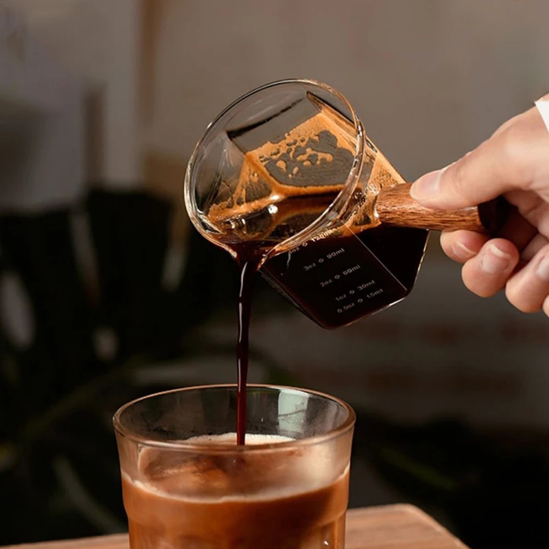 FOME Misurino per caffè in vet - Barista Milk Jug recensione e prezzo